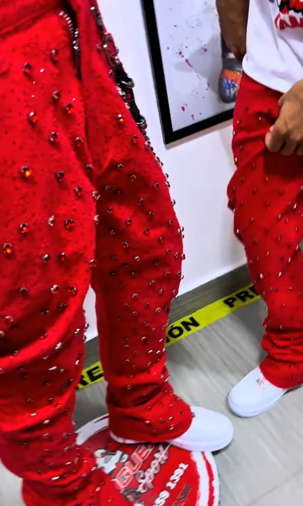 Sparkling Rhinestone Casual Jeans