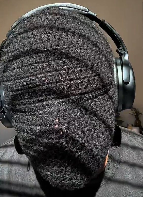 Chic Knit Zip-Up Windshield Hat