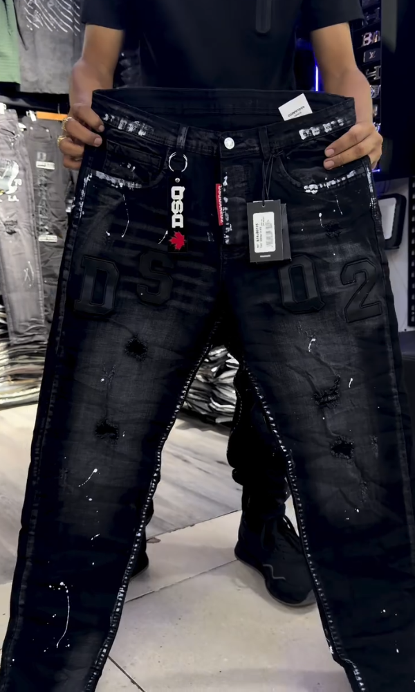 Trendy Splatter Embroidered Jeans