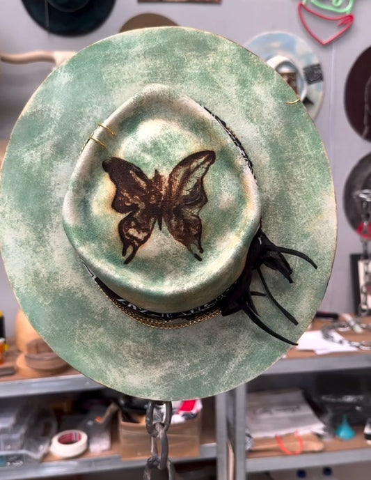 DALI’S BUTTERFLY WOOL HAT