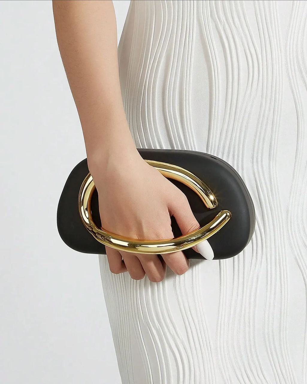 Vintage Buckle Box Bag
