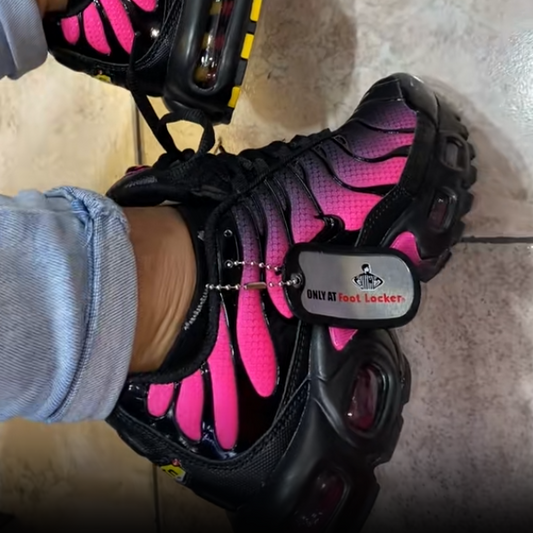 Purple and Pink Air Cushion Running Shoes